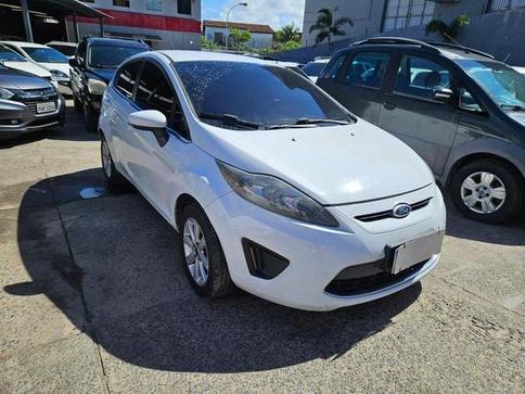 FORD FIESTA SE HA