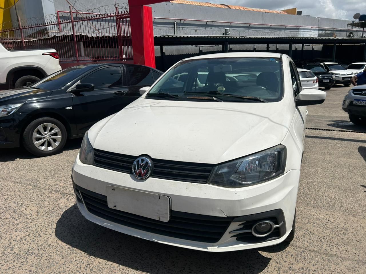 Volkswagen Voyage novo voyage tl mbv 2017