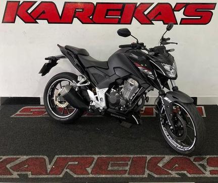 HONDA CB 300F TWISTER CBS