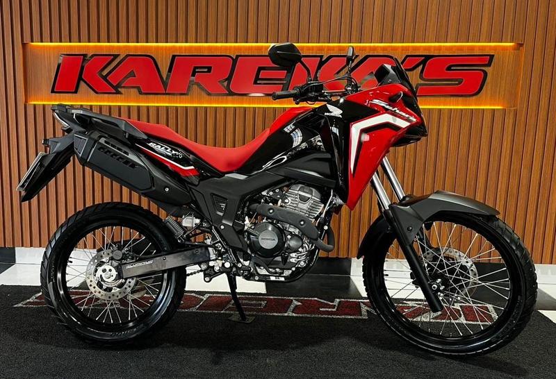 HONDA XRE 300 SAHARA RALLY
