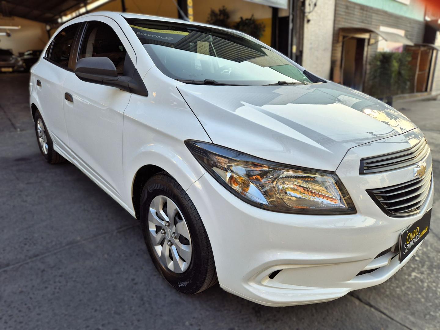 CHEVROLET ONIX 1.0 JOY 8V FLEX 4P MANUAL
