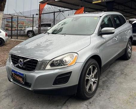 VOLVO XC 60 2.0 T5 DYNAMIC