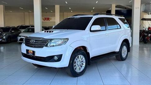 2012 TOYOTA HILUXSW4 SRV4X4