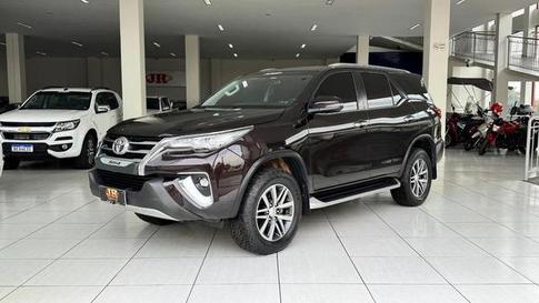 2018 TOYOTA HILUX SWSRXA4FD