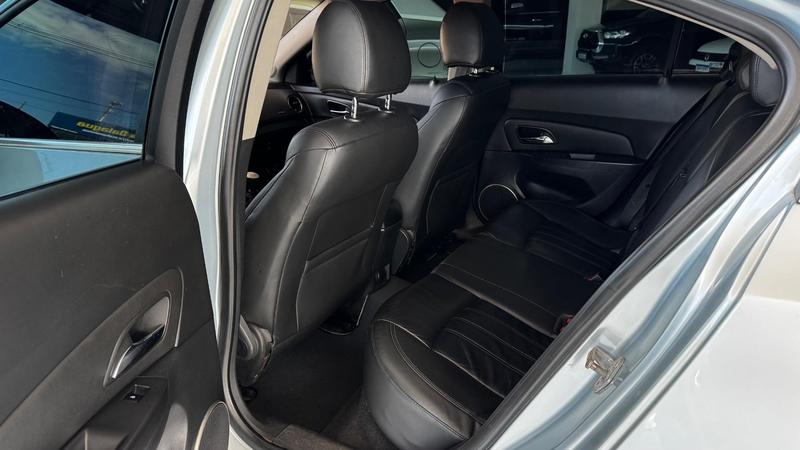 Chevrolet Cruze LT Nb - foto 9
