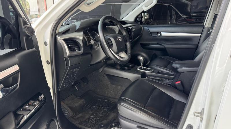 Toyota Hilux Cd 4X4 2.8 Diesel Mec. - foto 5