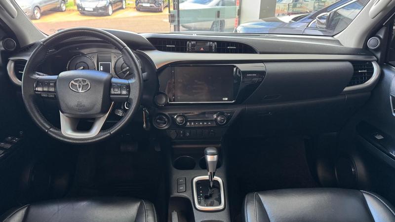 Toyota Hilux Cd 4X4 2.8 Diesel Mec. - foto 6