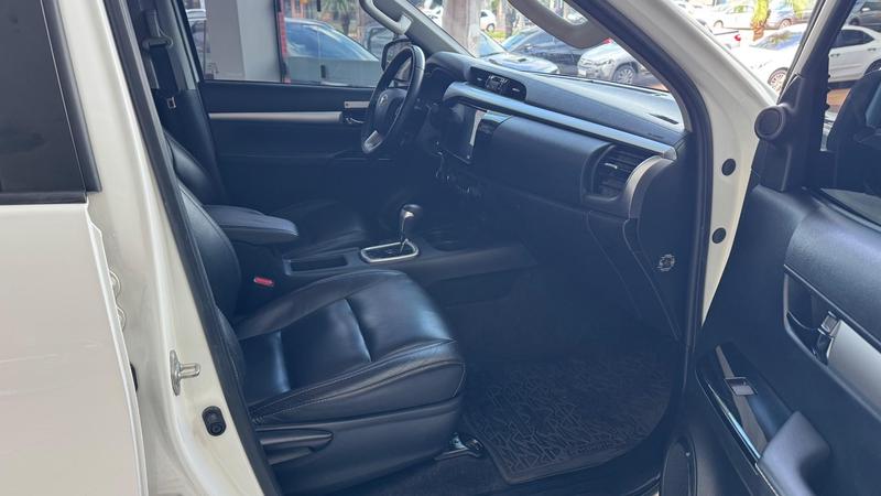 Toyota Hilux Cd 4X4 2.8 Diesel Mec. - foto 7