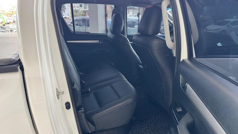 Toyota Hilux Cd 4X4 2.8 Diesel Mec. - foto 9
