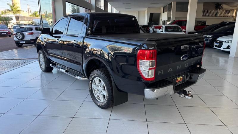 Ford Ranger XLT Cd4 3.2 - foto 2
