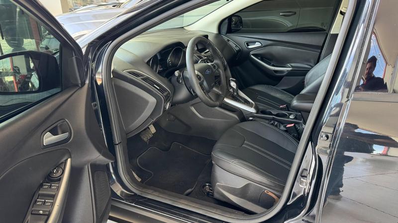 Ford Focus Se At 20t - foto 6