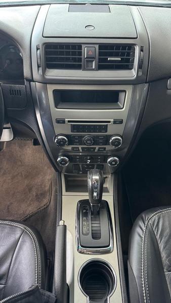 Ford Fusion - foto 5