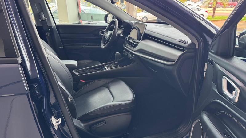 Jeep Compass Limited T270 1.3 Tb 4X2 Flex Automático - foto 7