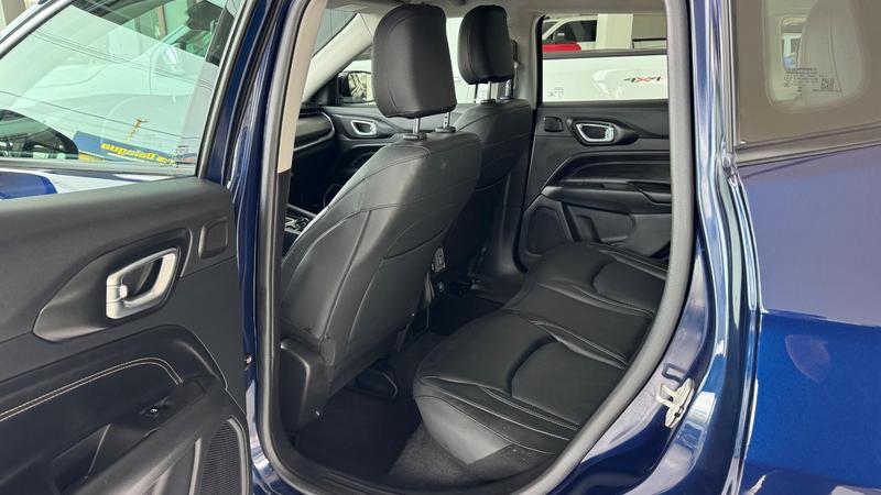 Jeep Compass Limited T270 1.3 Tb 4X2 Flex Automático - foto 9