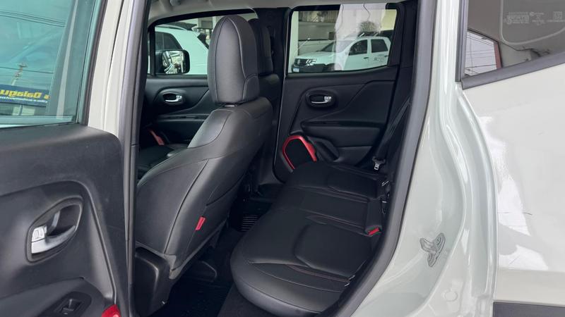 Jeep Renegade Thawk At D - foto 9