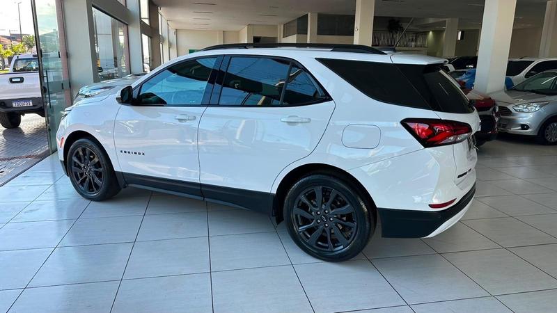 Chevrolet Equinox 15t RS - foto 2