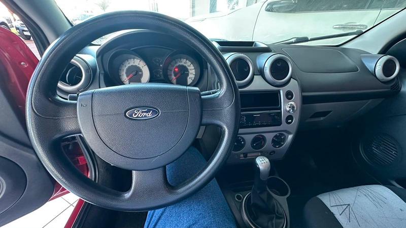Ford Fiesta 1.6 8V Flex Class 1.6 8V Flex 5P - foto 4