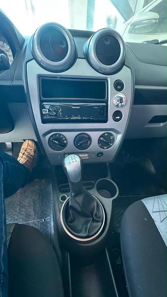 Ford Fiesta 1.6 8V Flex Class 1.6 8V Flex 5P - foto 5