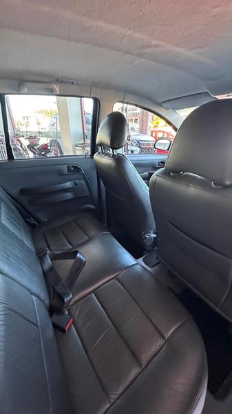 Volkswagen SpaceFox - foto 10
