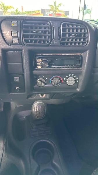 Chevrolet S10 Blazer Executive 2.8 4X4 TDI Diesel - foto 6