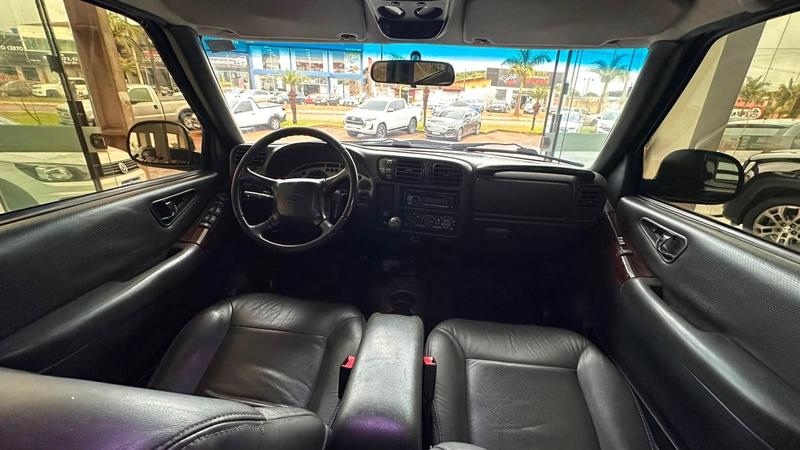 Chevrolet S10 Blazer Executive 2.8 4X4 TDI Diesel - foto 8