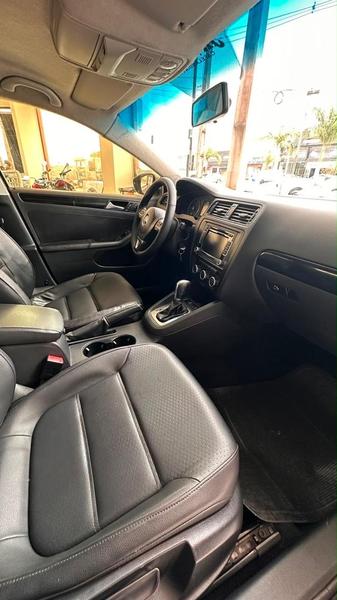 Volkswagen Jetta 2.0 - foto 8