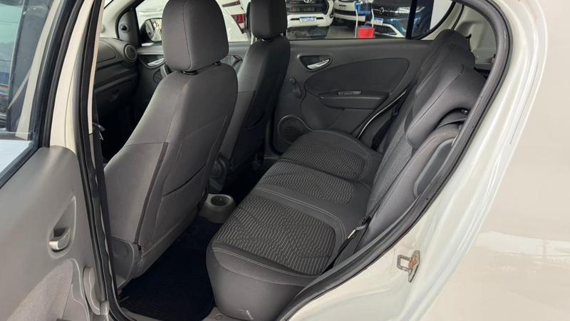 Fiat Palio Attractiv 1.0 - foto 7