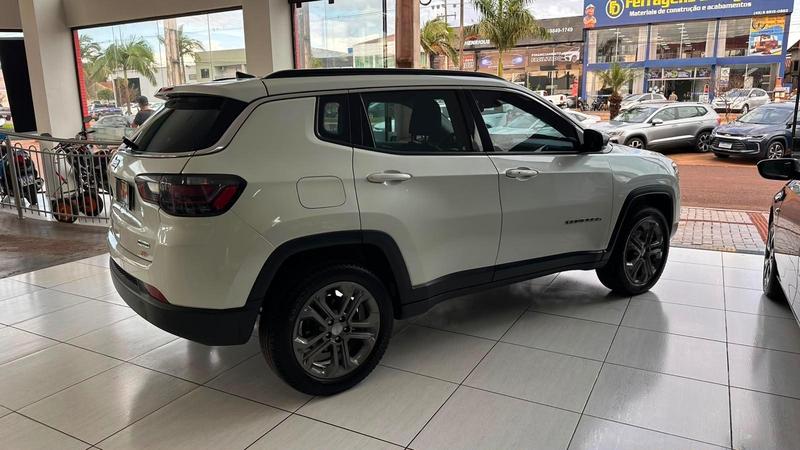 Jeep Compass Long. Td 350 2.0 4X4 Diesel Aut. - foto 2