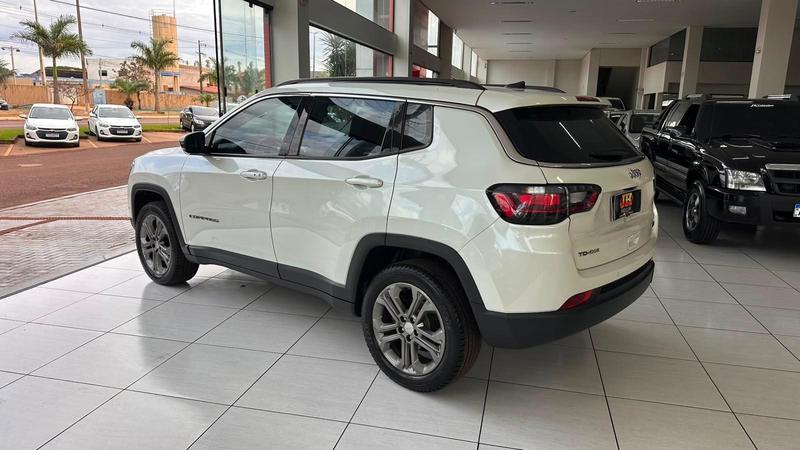 Jeep Compass Long. Td 350 2.0 4X4 Diesel Aut. - foto 3