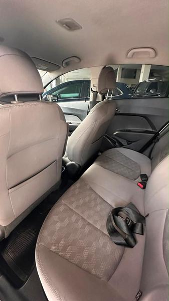 Hyundai HB20S Bronze - foto 9