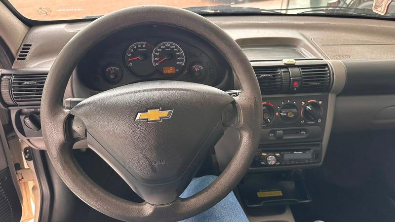 Chevrolet Classic Ls - foto 4