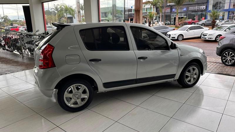 Renault Sandero Exp 16hp - foto 2