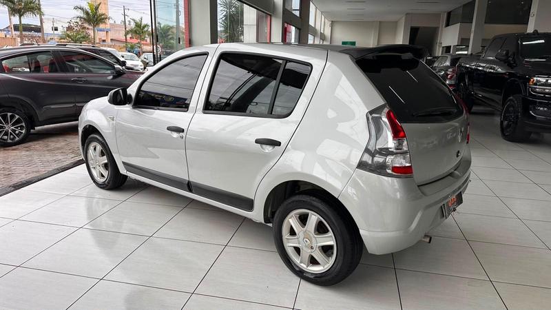 Renault Sandero Exp 16hp - foto 3