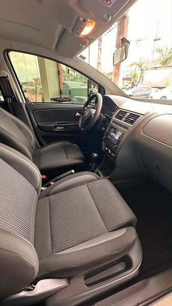 Volkswagen Fox Connect Mb - foto 7