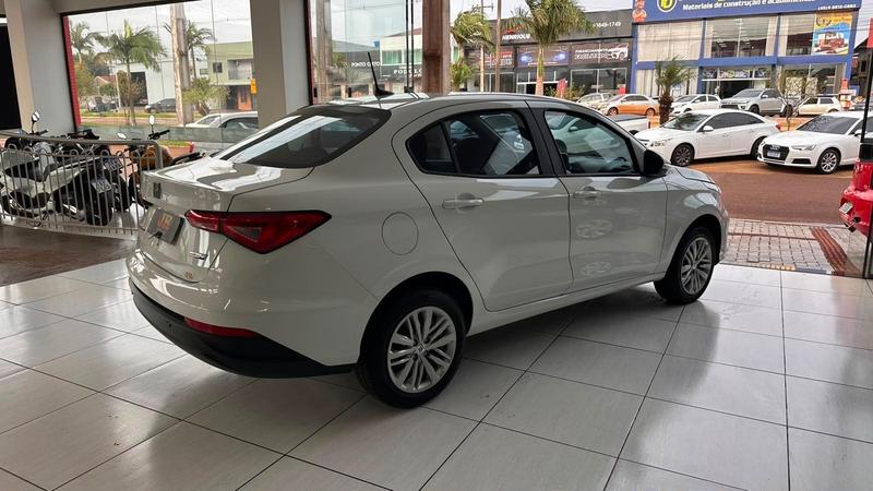 Fiat Cronos Drive 1.3 8V Flex - foto 3