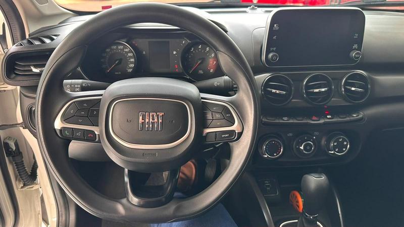 Fiat Cronos Drive 1.3 8V Flex - foto 4