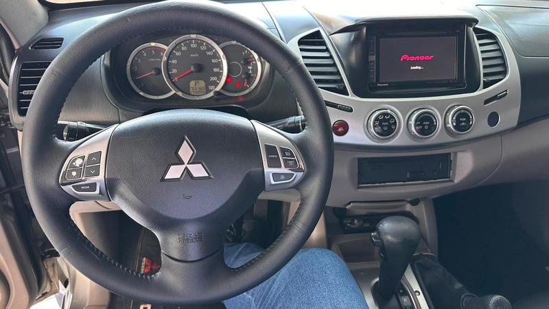 Mitsubishi L200 Triton 3.2 D - foto 4