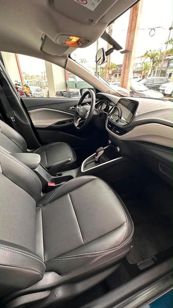 Chevrolet Onix Plus 10tat - foto 7