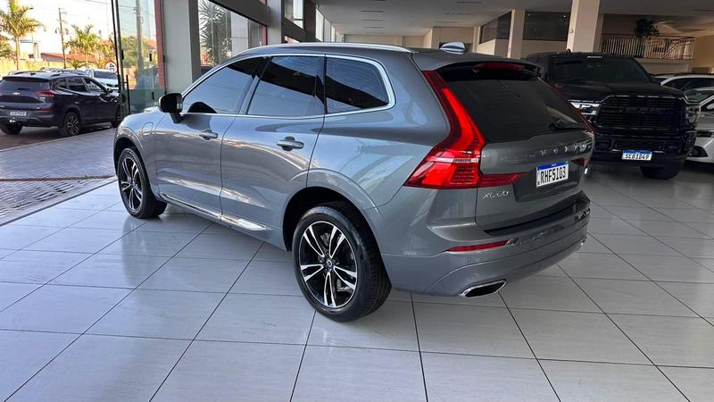 Volvo XC60 T 5 Momentum 2.0 254cv Awd 5P - foto 2