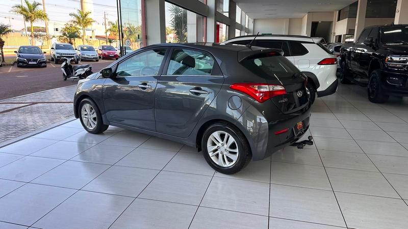 Hyundai HB20 1.6 Comfort Plus - foto 2