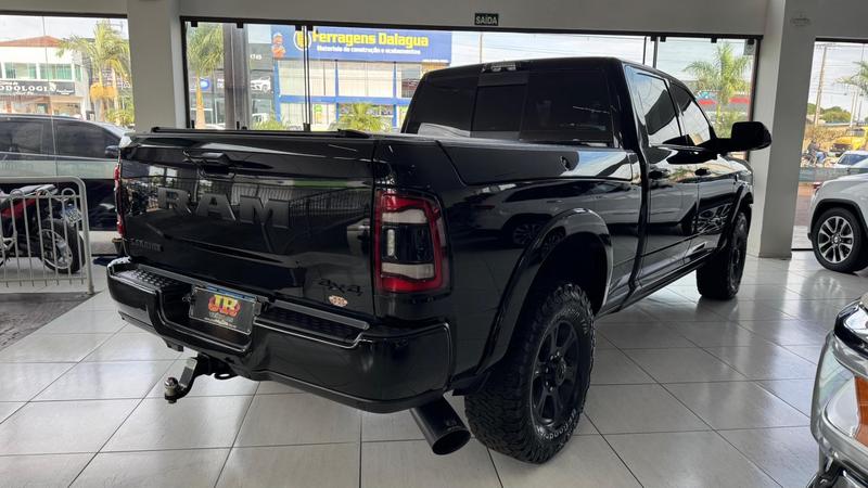 Ram 3500 Laramie 6.7 Tb Cd 4X4 Diesel - foto 3