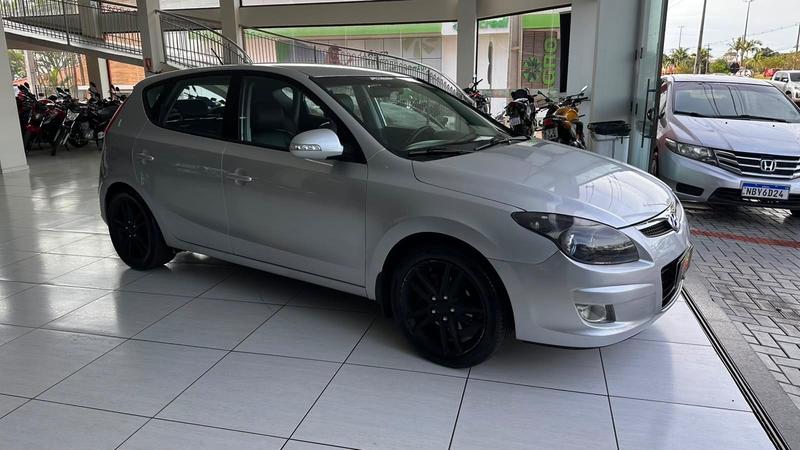 Hyundai i30 2.0 - foto 3
