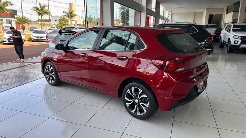 Chevrolet Onix 10tat - foto 2