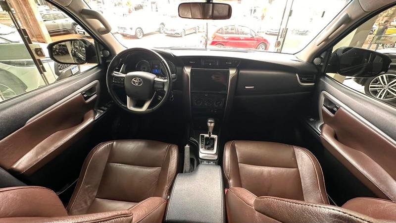 Toyota SW4 Sr 4X2 2.7 2.7 Flex 16V Mec. - foto 7
