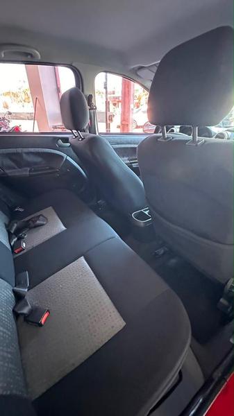 Ford Fiesta Sedan Sedan 1.6 Flex - foto 10