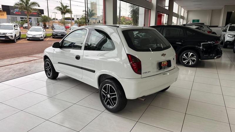 Chevrolet Celta 10l Ls - foto 2