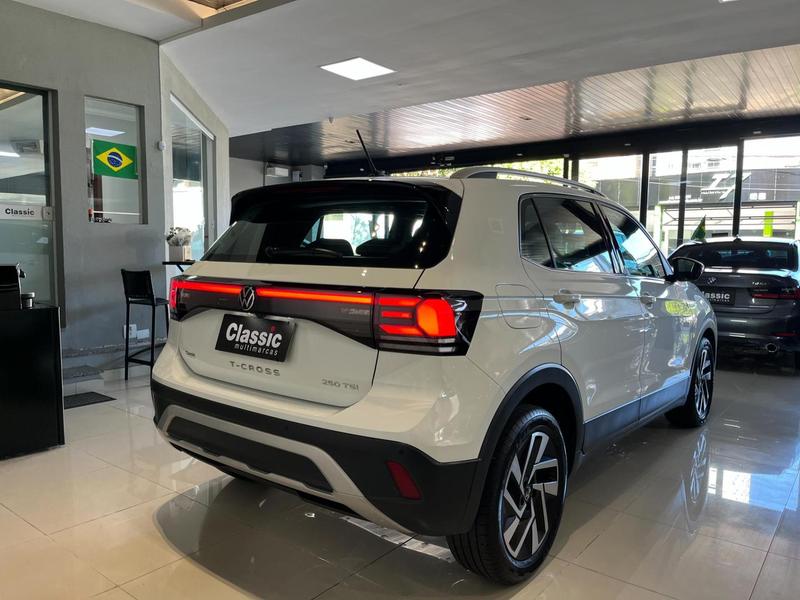 Volkswagen T-Cross Highline 250 TSI Automático - foto 13