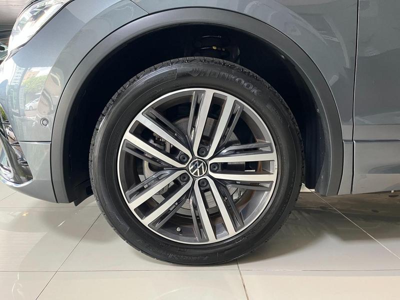 Volkswagen Tiguan Rl - foto 11
