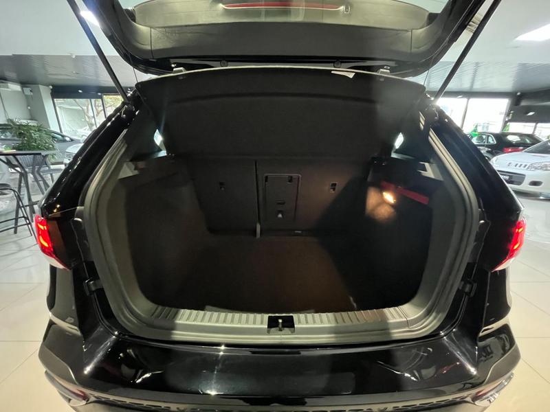 Volkswagen Taos Highline 250 TSI - foto 13