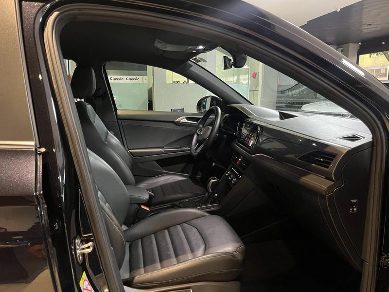 Volkswagen Taos Highline 250 TSI - foto 8